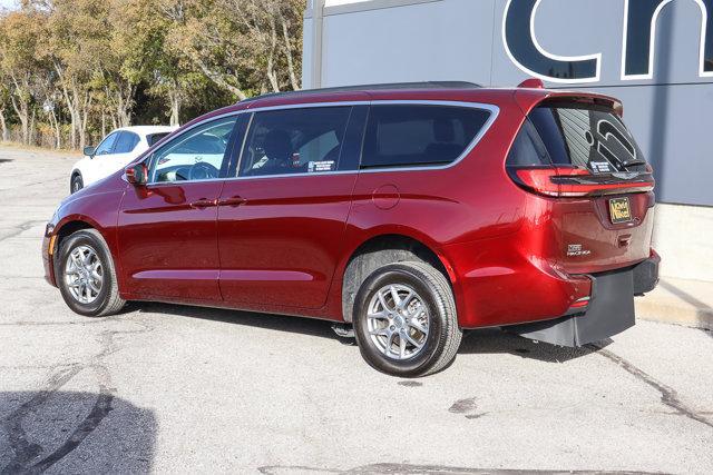 used 2021 Chrysler Pacifica car, priced at $38,988