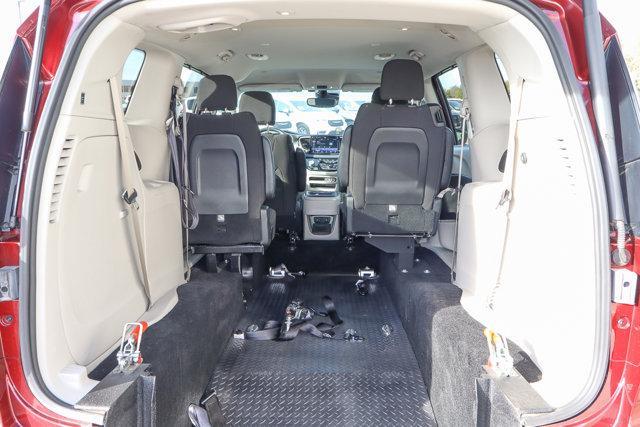 used 2021 Chrysler Pacifica car, priced at $38,988