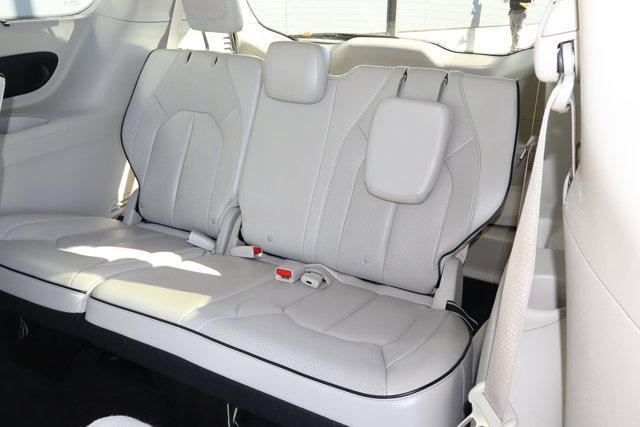 used 2018 Chrysler Pacifica Hybrid car, priced at $15,449