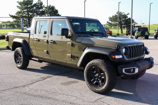 new 2025 Jeep Gladiator car, priced at $39,832