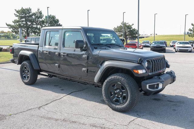 new 2024 Jeep Gladiator car, priced at $35,835