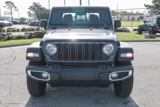 new 2024 Jeep Gladiator car, priced at $35,835