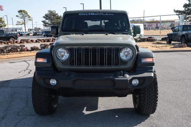 new 2025 Jeep Wrangler car, priced at $43,420