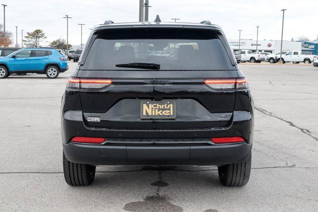 new 2025 Jeep Grand Cherokee car, priced at $41,178