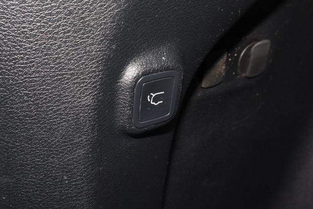 used 2020 Jeep Cherokee car, priced at $20,988