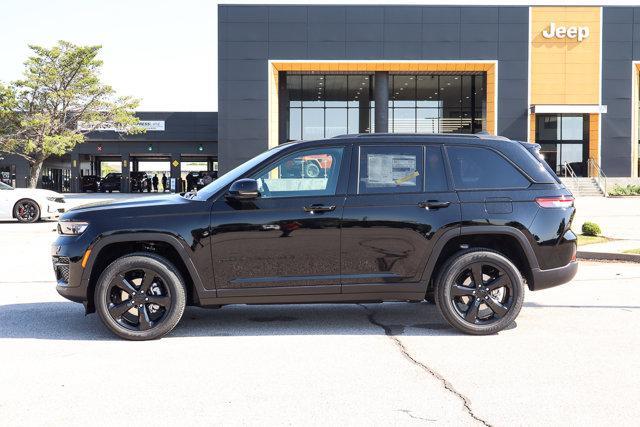 new 2025 Jeep Grand Cherokee car, priced at $43,262