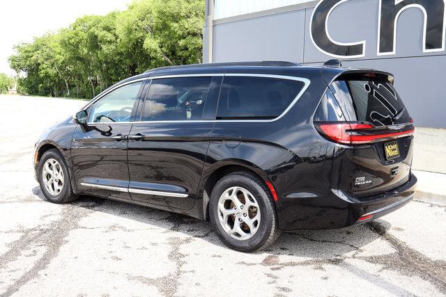 used 2023 Chrysler Pacifica car, priced at $27,988