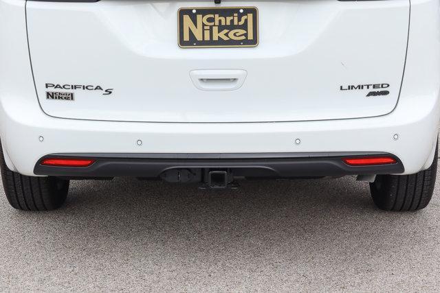 new 2026 Chrysler Pacifica car, priced at $51,913