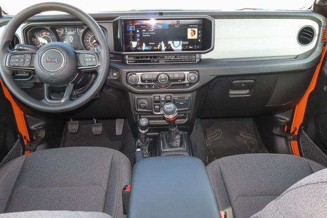 new 2025 Jeep Wrangler car, priced at $37,355