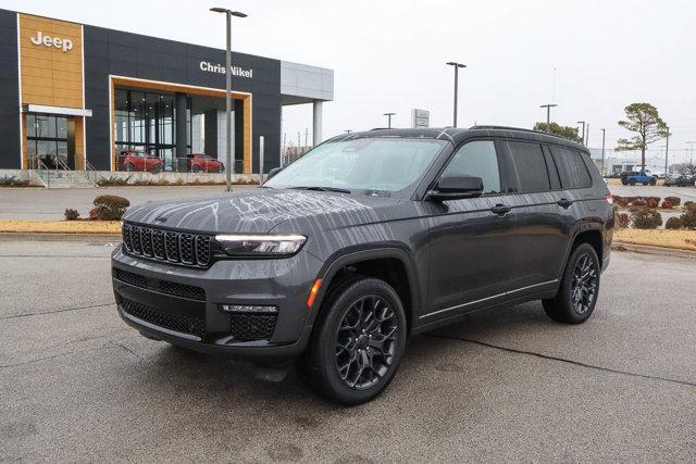 new 2025 Jeep Grand Cherokee L car, priced at $59,988