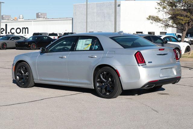 new 2023 Chrysler 300 car, priced at $35,328