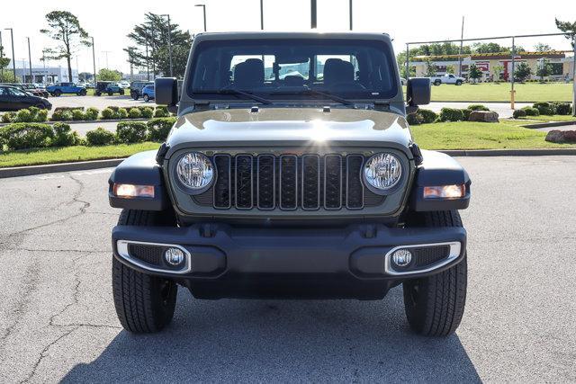 new 2025 Jeep Gladiator car, priced at $40,582