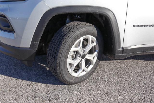 new 2025 Jeep Compass car, priced at $27,205