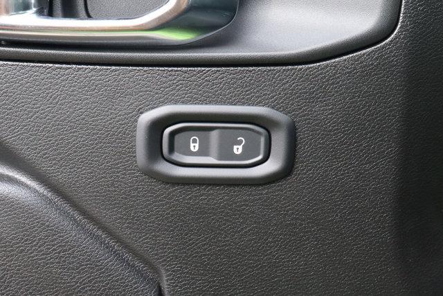 new 2025 Jeep Wrangler car, priced at $41,305