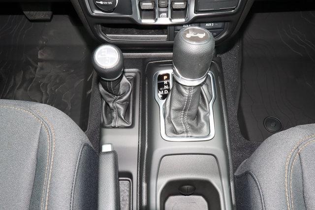 new 2025 Jeep Wrangler car, priced at $41,305