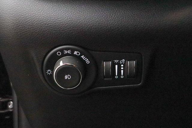 new 2025 Jeep Compass car, priced at $27,988