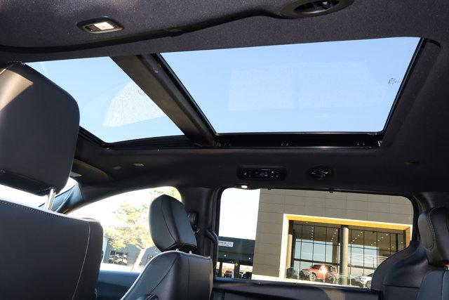 new 2025 Chrysler Pacifica car, priced at $46,988