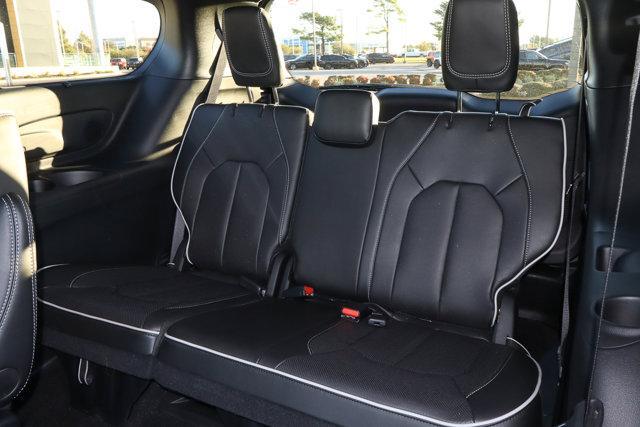 new 2025 Chrysler Pacifica car, priced at $46,988