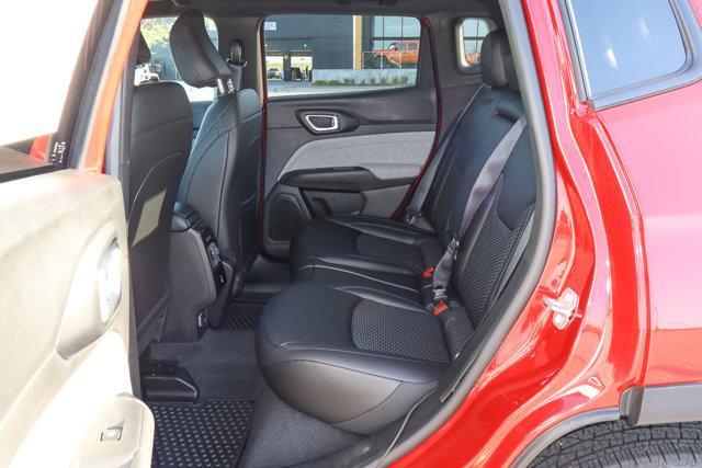 new 2025 Jeep Compass car, priced at $30,988
