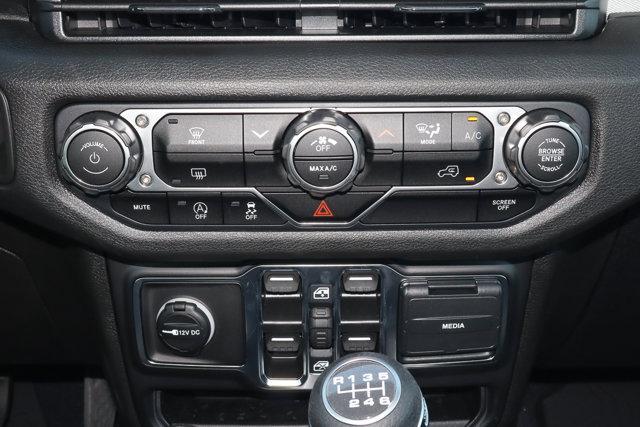 new 2025 Jeep Wrangler car, priced at $36,988