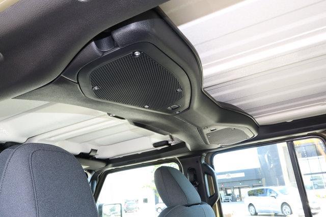new 2025 Jeep Wrangler car, priced at $36,988