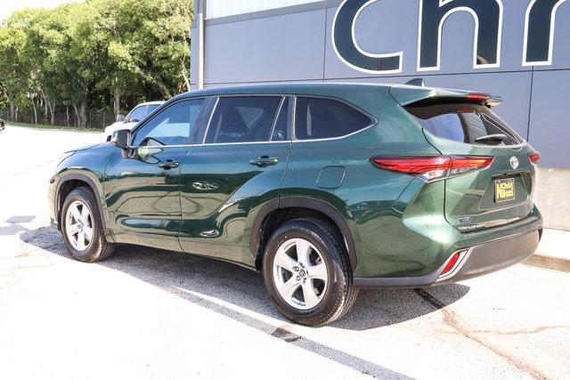 used 2023 Toyota Highlander car, priced at $32,488