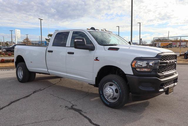 new 2024 Ram 3500 car, priced at $52,712