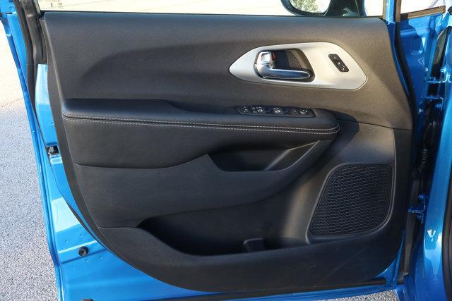 new 2026 Chrysler Pacifica car, priced at $52,814