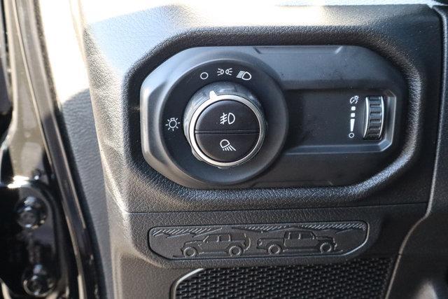 new 2025 Jeep Gladiator car, priced at $41,300