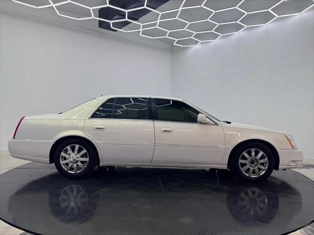 used 2007 Cadillac DTS car, priced at $6,995