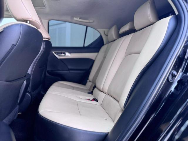 used 2014 Lexus CT 200h car, priced at $11,995