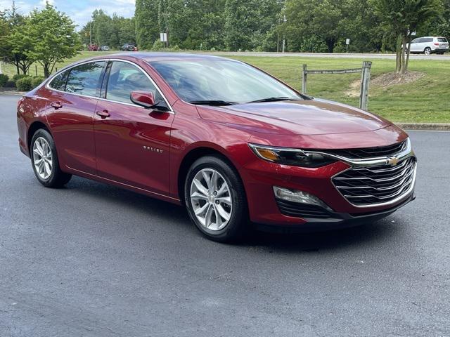 new 2024 Chevrolet Malibu car, priced at $29,300