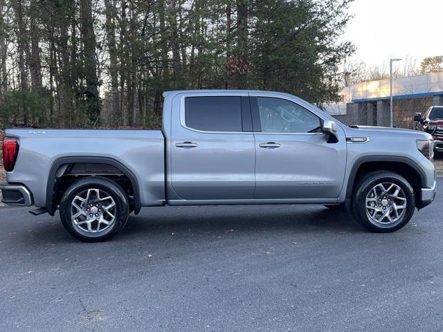 new 2025 GMC Sierra 1500 car, priced at $54,692