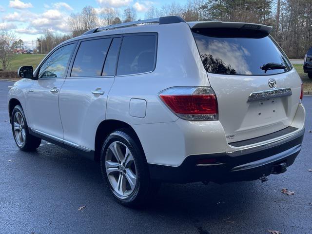 used 2013 Toyota Highlander car, priced at $18,500