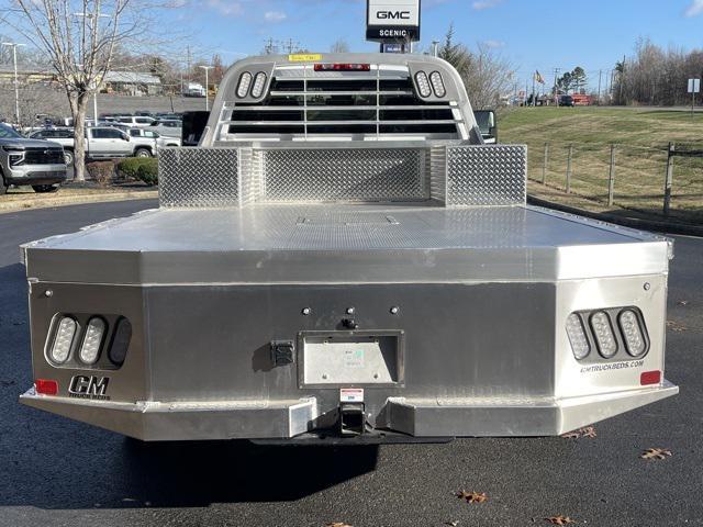 new 2025 Chevrolet Silverado 3500 car, priced at $71,640