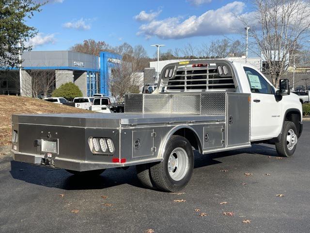 new 2025 Chevrolet Silverado 3500 car, priced at $71,640