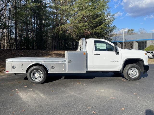 new 2025 Chevrolet Silverado 3500 car, priced at $71,640