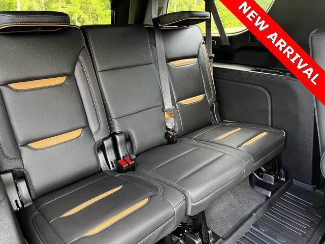 used 2023 GMC Yukon XL car, priced at $77,000