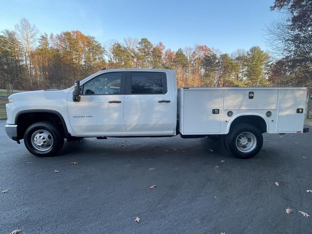 new 2024 Chevrolet Silverado 3500 car, priced at $73,921