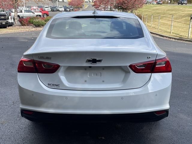 new 2025 Chevrolet Malibu car, priced at $31,355