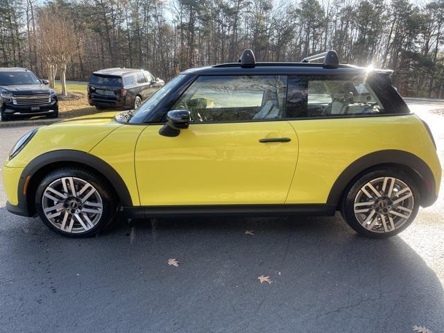 used 2025 MINI Hardtop car, priced at $30,990