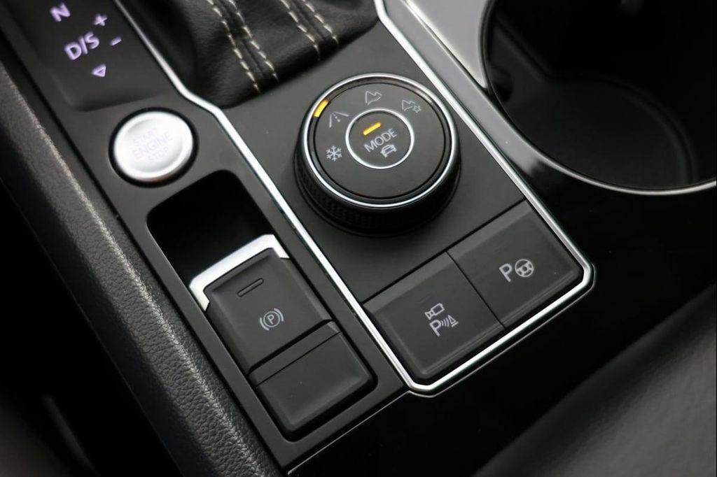 used 2022 Volkswagen Atlas car, priced at $31,995