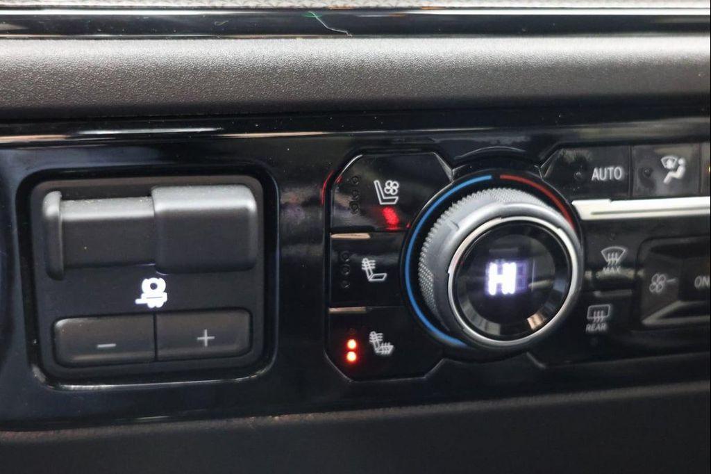 used 2024 Chevrolet Silverado 1500 car, priced at $56,995