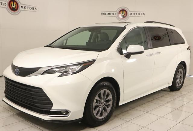 used 2022 Toyota Sienna car, priced at $38,995