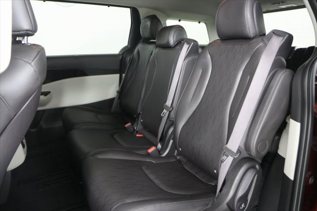 used 2023 Kia Carnival car, priced at $39,500