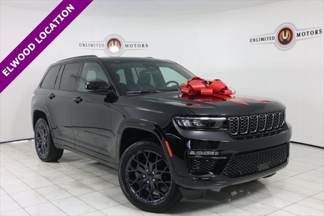 used 2025 Jeep Grand Cherokee car, priced at $56,995