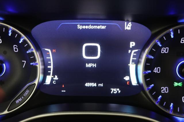 used 2023 Chrysler Pacifica car, priced at $25,995