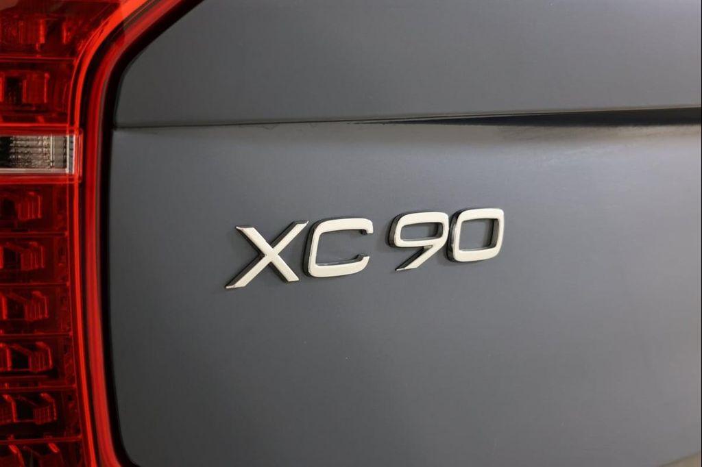 used 2023 Volvo XC90 Recharge Plug-In Hybrid car, priced at $54,500