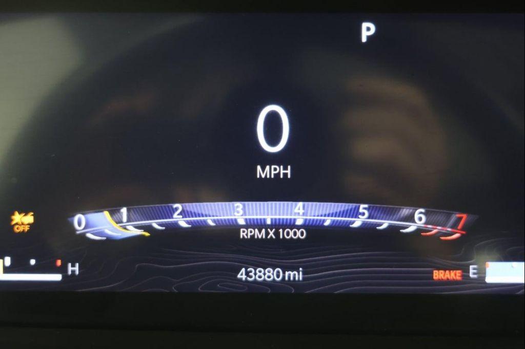 used 2022 Jeep Grand Cherokee car, priced at $32,000