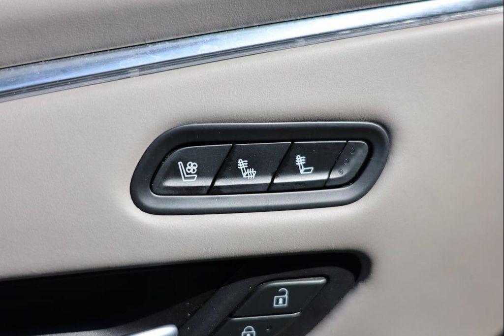 used 2021 Cadillac Escalade ESV car, priced at $53,995